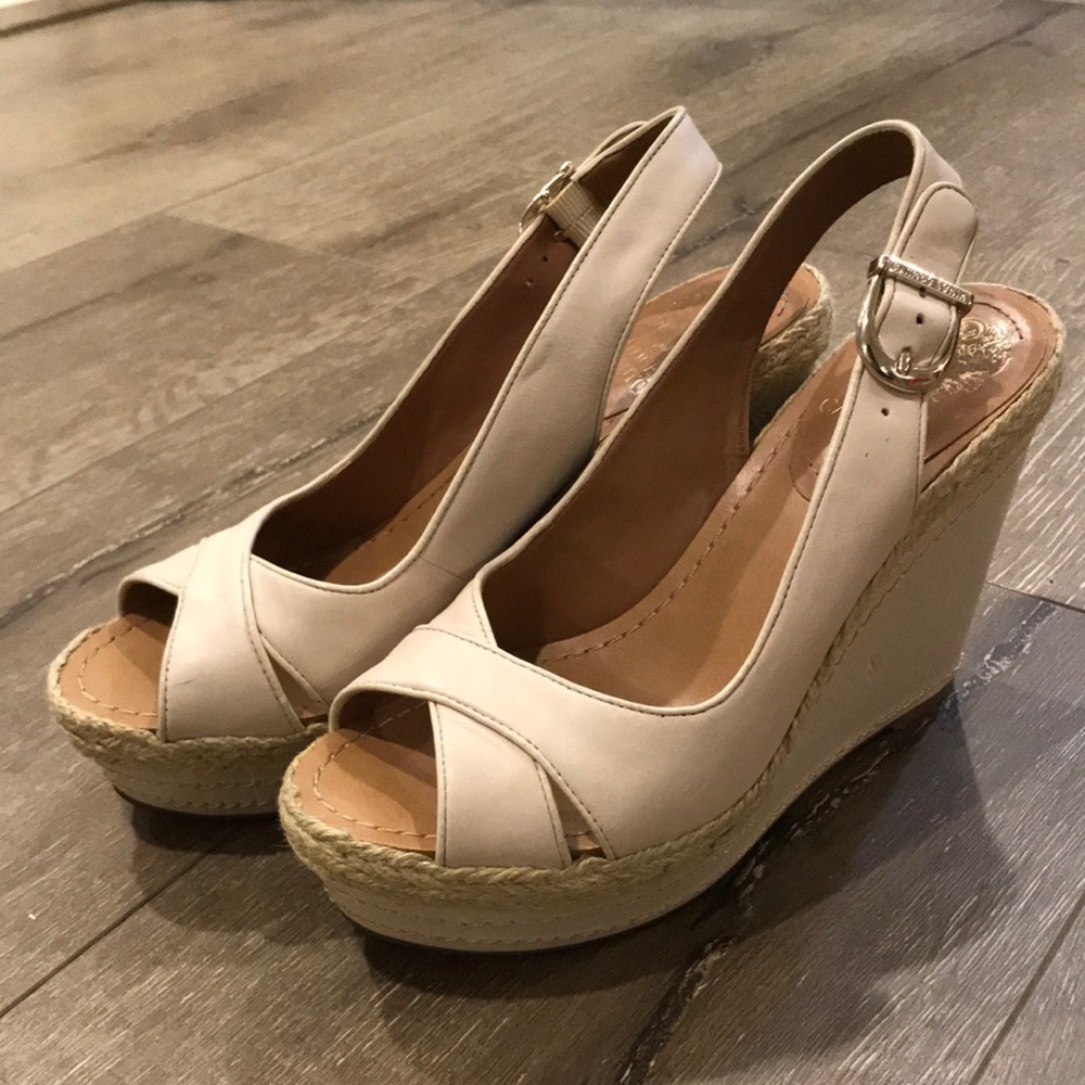 Leather wedge